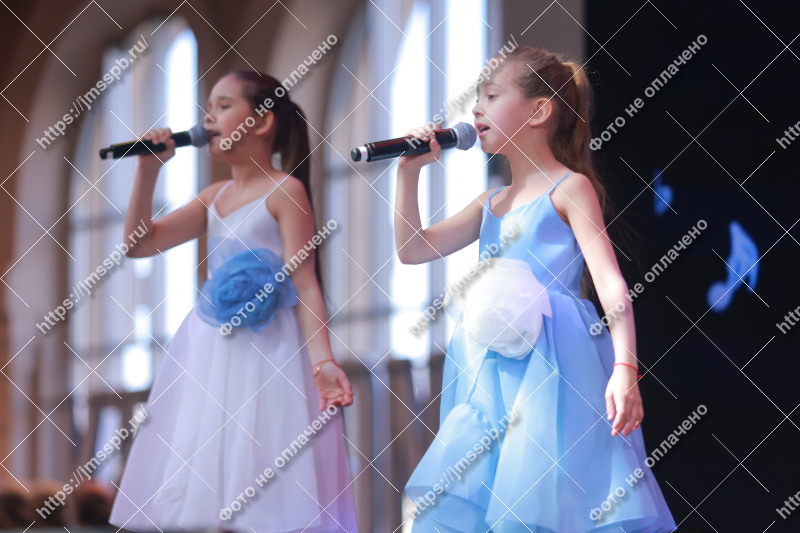 Фото