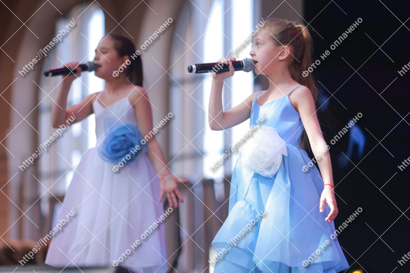 Фото