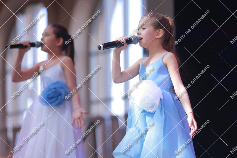 Фото