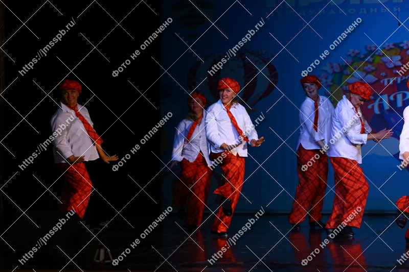 Фото