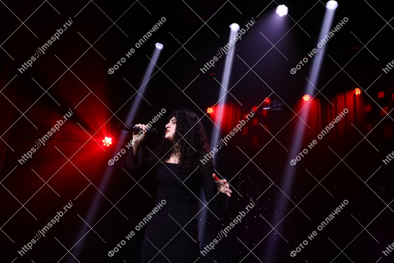 Фото
