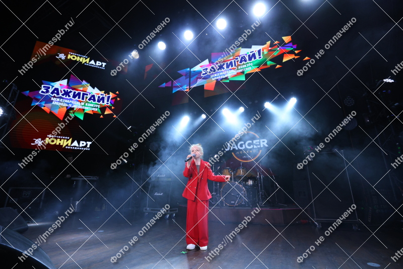 Фото