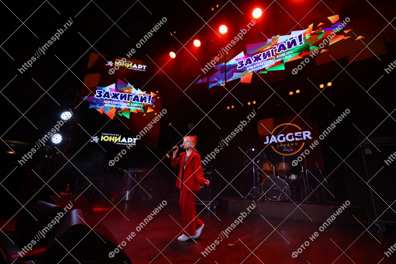 Фото