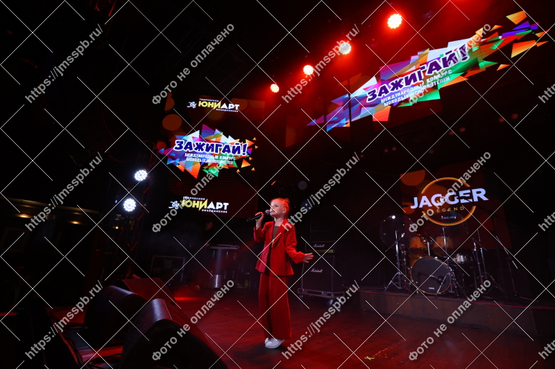 Фото