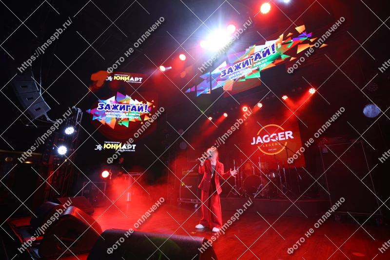 Фото