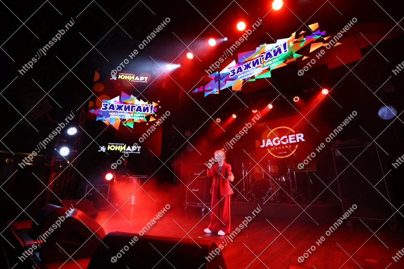 Фото