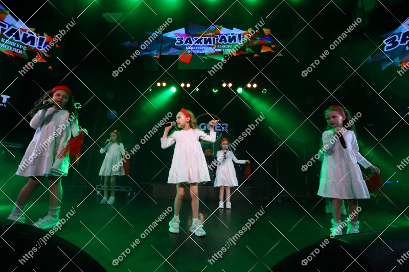 Фото