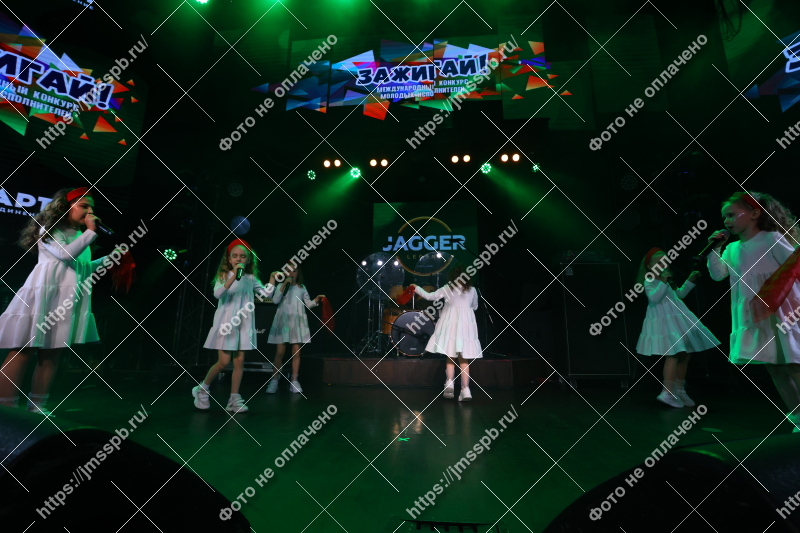 Фото