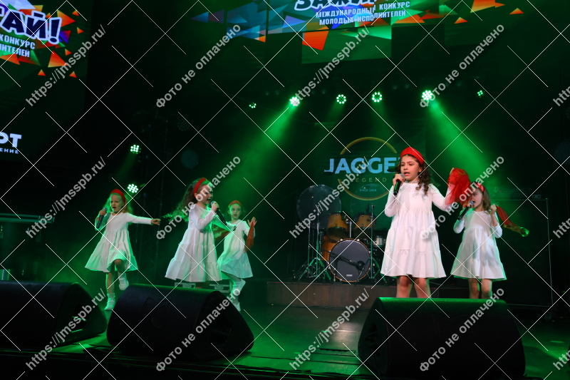 Фото