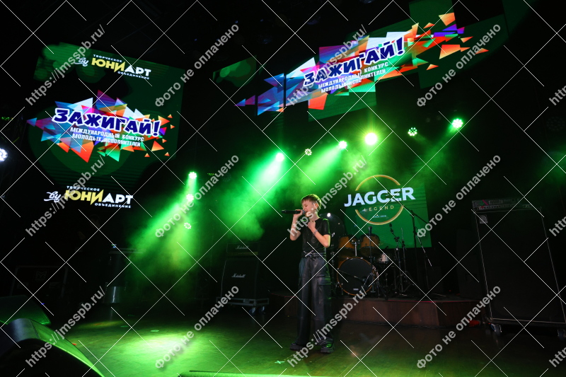 Фото