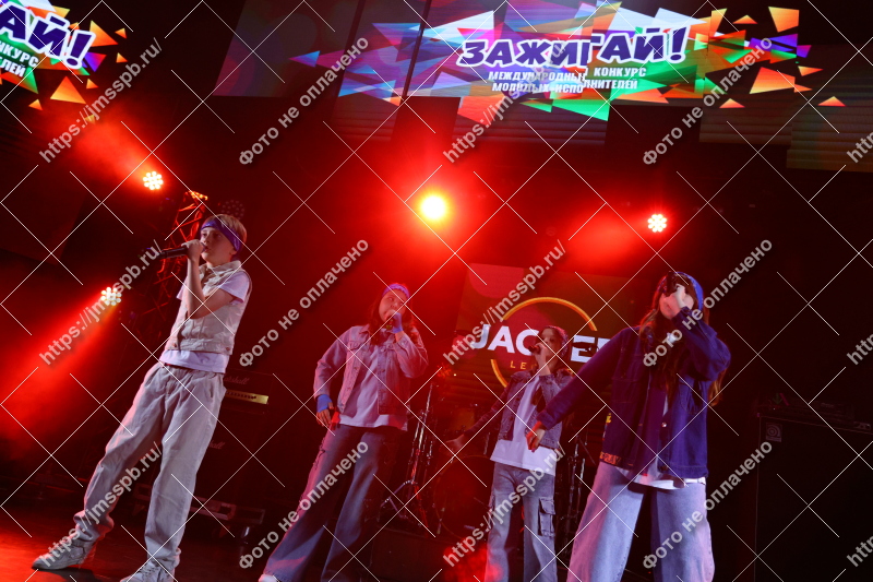Фото