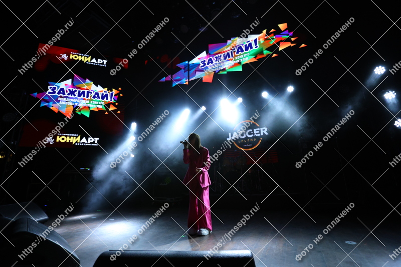 Фото