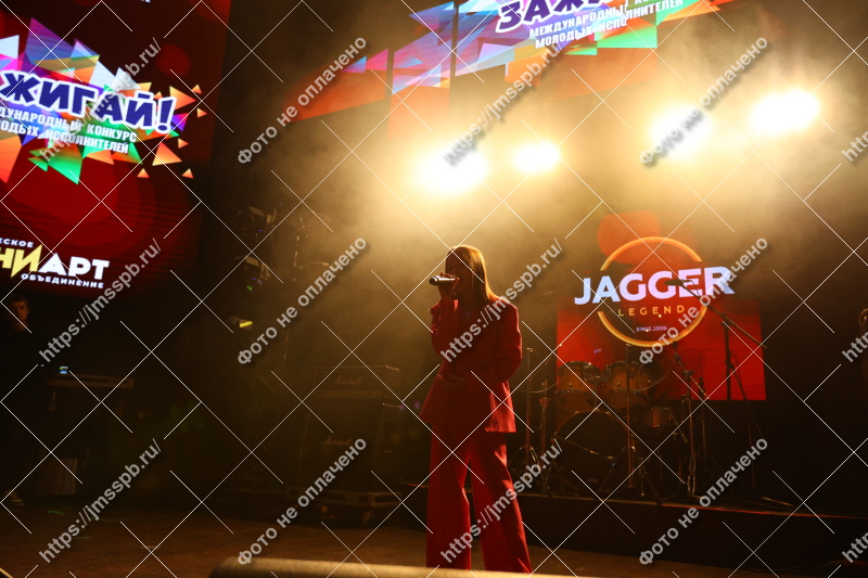 Фото