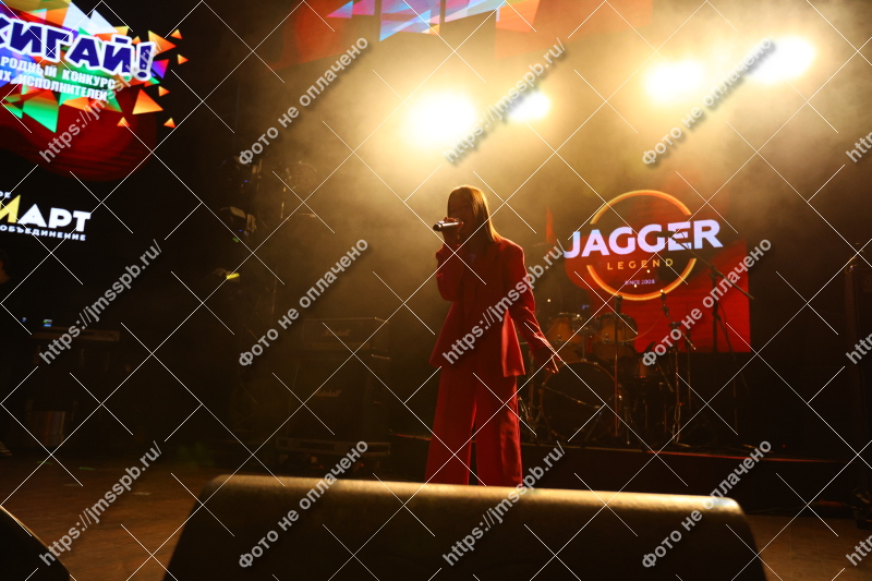 Фото