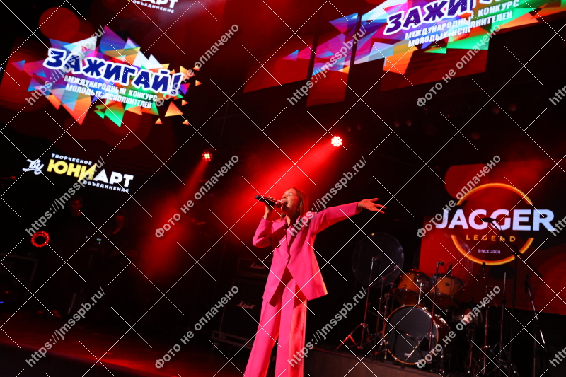 Фото