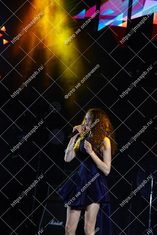 Фото