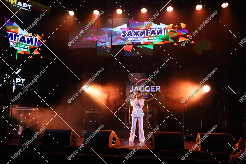 Фото