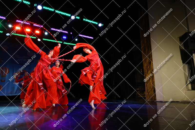 Фото