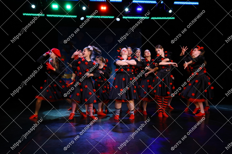 Фото