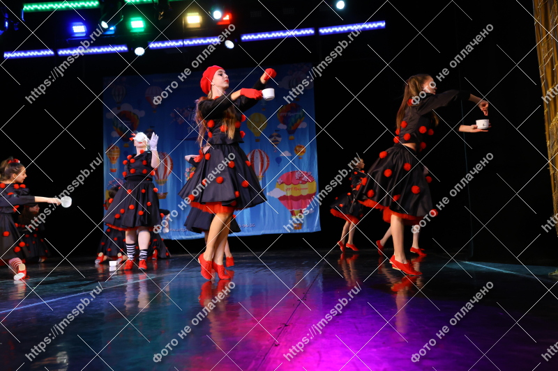 Фото