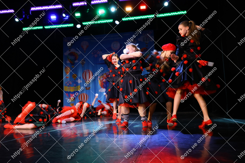Фото