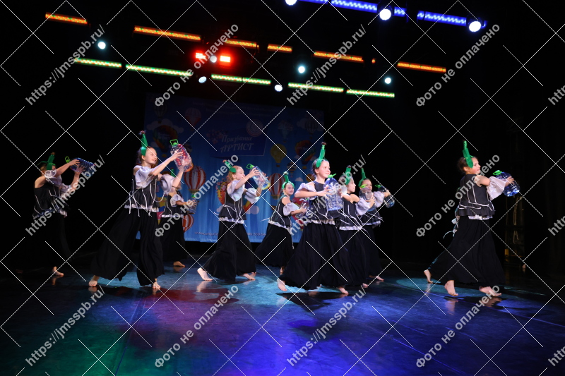 Фото