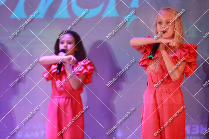 Фото